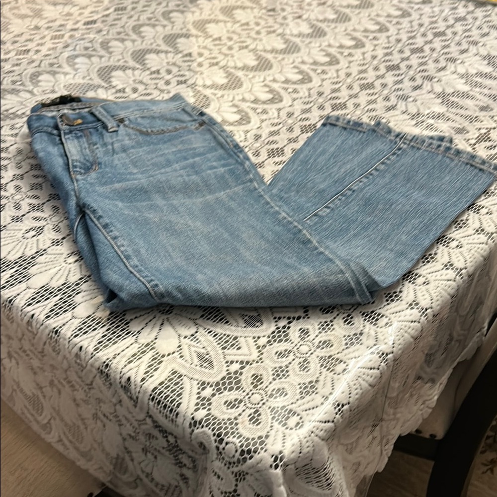 Women's Light Blue Jeans
